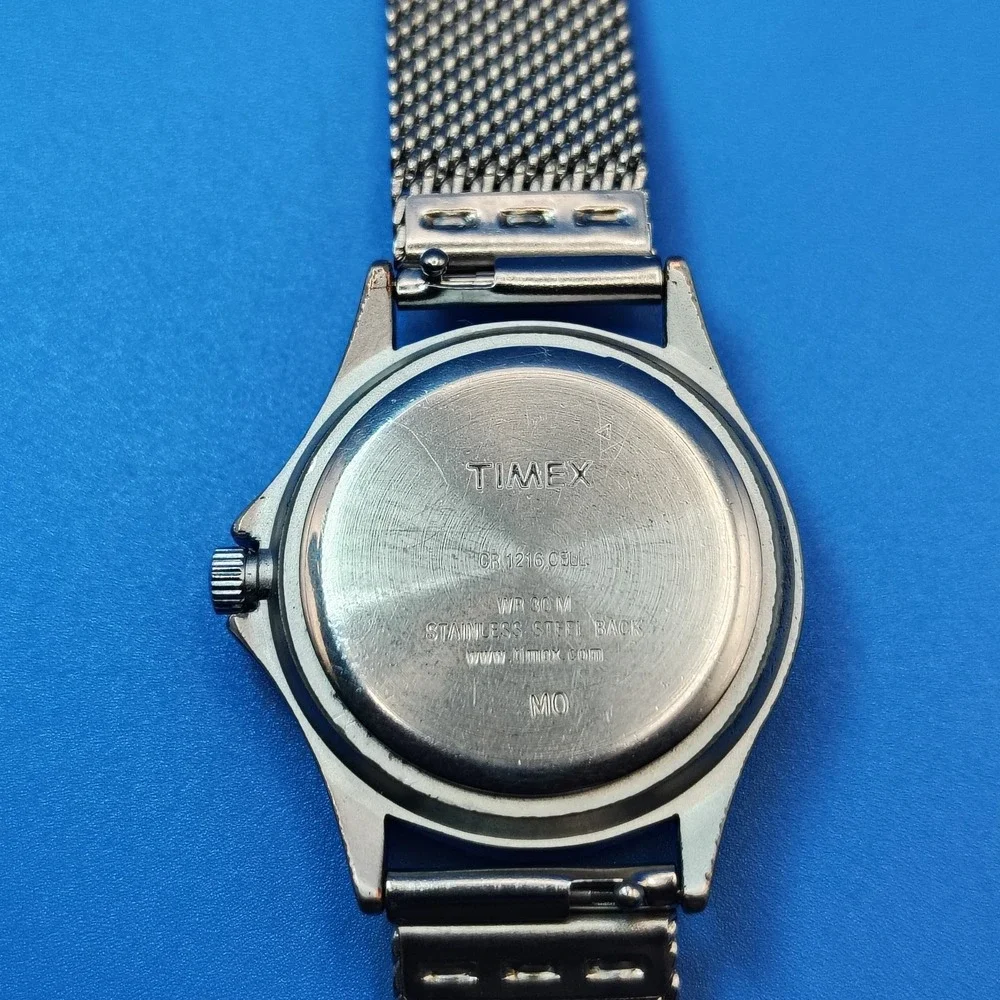 Vintage 1997 Timex‎ Indiglo 27mm Women's Quartz Watch New Mesh Strap Size 4.5-7